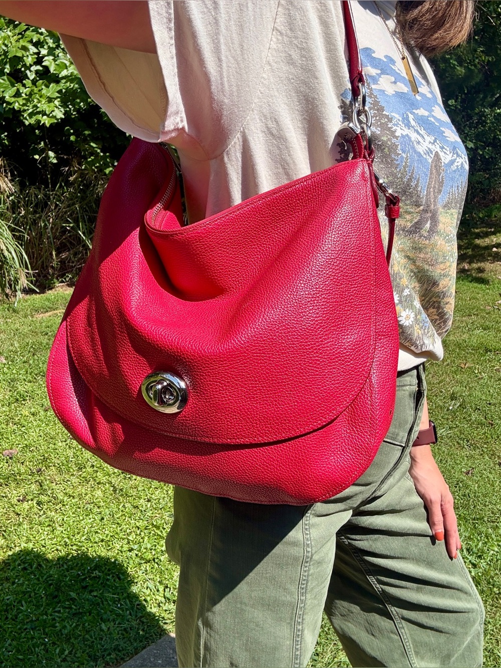 Coach Turnlock Hobo 24771 True Red Pebbled Leather Shoulder Bag